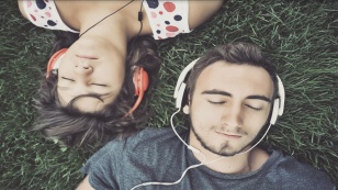 escucha-tu-playlist-sin-lmite-de-tiempo