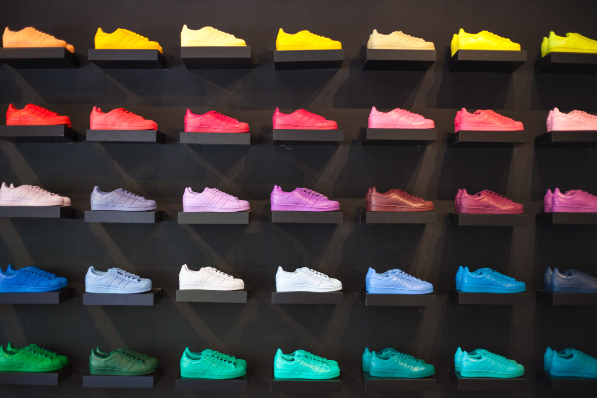 Eik spoelen regenval Pharrell x Adidas Originals Supercolor online kopen